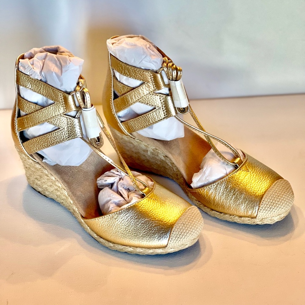 NIB VIONIC GOLD ARUBA CALYPSO WEDGE SANDALS WOMENS SIZE 5 LEATHER ESPADRILLES - Picture 3 of 11